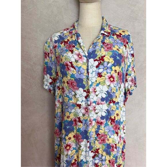 Retro Vintage Style Plus Size Button Up Dress - Picture 3 of 5